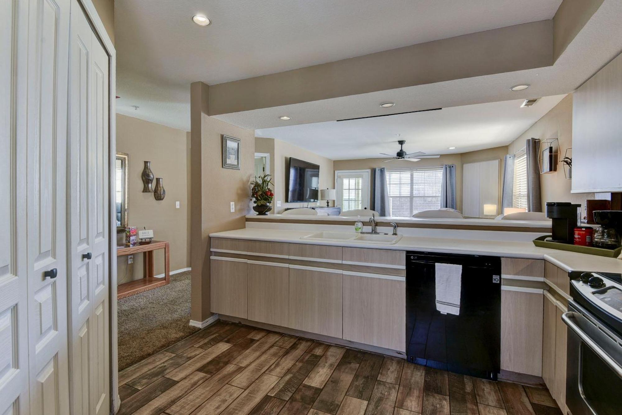 Gorgeous Condos At Thousand Hills - Heart Of Branson - Spacious And Affordable ภายนอก รูปภาพ